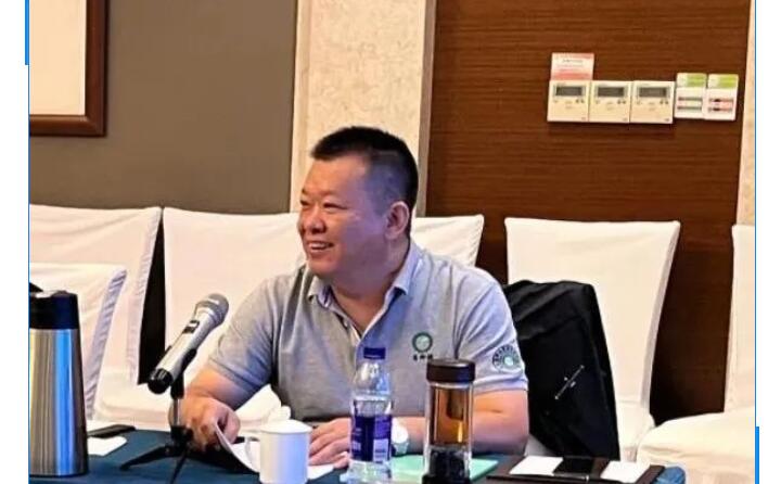 為激發(fā)員工工作積極性，激勵員工完成公司各項目標(biāo)，促進(jìn)公司與員工的雙贏發(fā)展，集團(tuán)總經(jīng)理孫寧波宣貫激勵政策